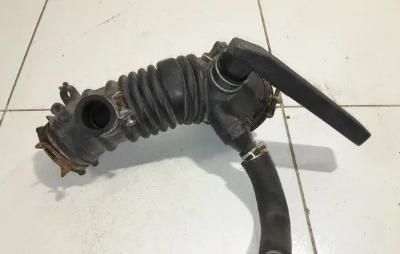 Toyota Camry Air intake duct part 178800H090 178810H090