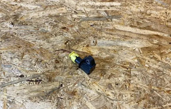 Volkswagen Golf VII Airbag deployment crash/impact sensor 5Q0959651