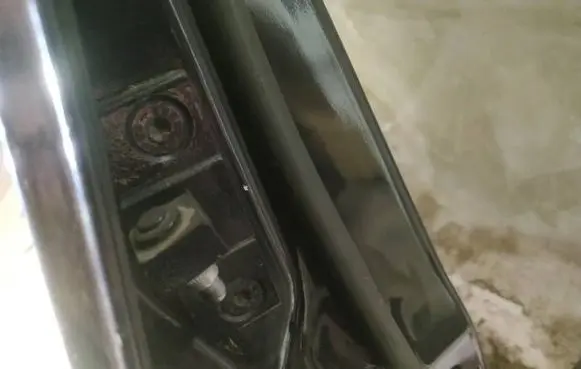 BMW X5 E70 Rear door lower hinge 
