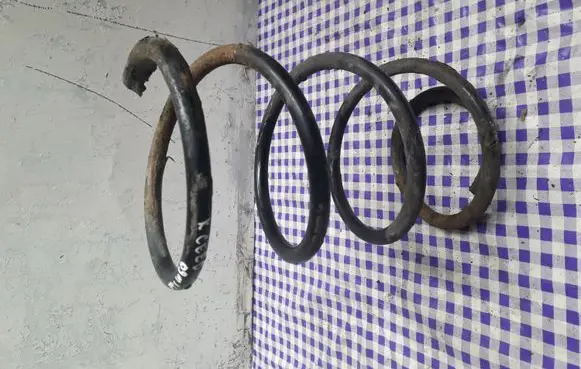 KIA Ceed Front coil spring