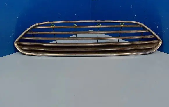 Ford Fiesta Front bumper upper radiator grill C1BB17B968A