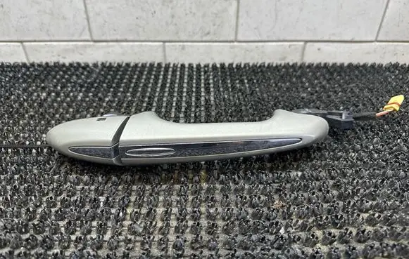Jaguar XJL Front door exterior handle