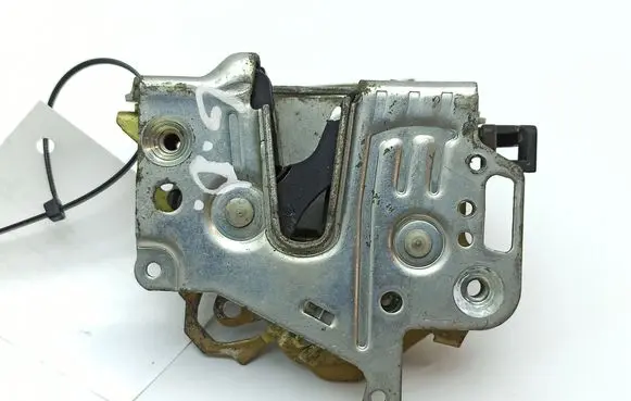 Mercedes-Benz S W140 Rear door lock a1407300235