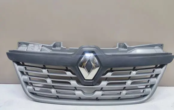 Renault Master III Front grill 623102803R 623104199R