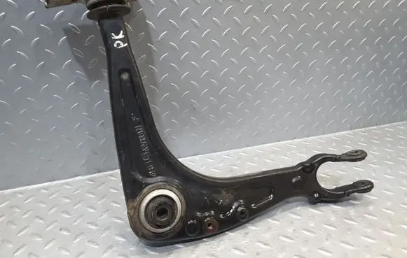 Citroen C5 Front lower control arm/wishbone 9663980880 3520W2