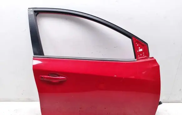 Nissan Pulsar Front door