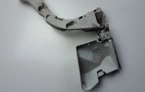 Ford Focus Rear bumper mounting bracket F1EB17A882A