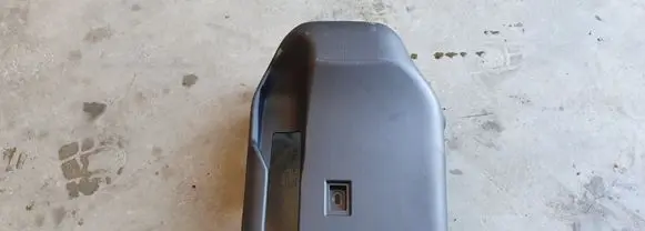 Steering wheel column trim