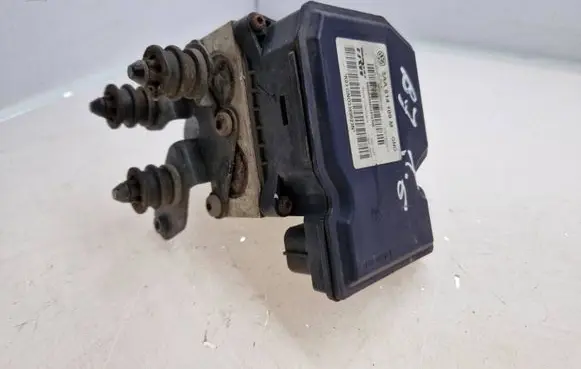 Volkswagen PASSAT B7 ABS Pump 3AA614109M 17654032 54085806B