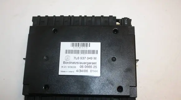 Volkswagen Touareg I Comfort/convenience module 7L6937049M H51S3003 05066525