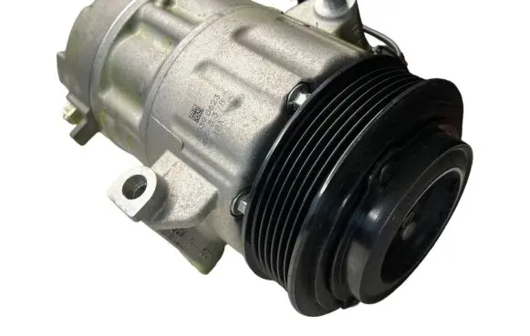 Hyundai i20 (BC3 BI3) Air conditioning (A/C) compressor (pump) 97701Q0300