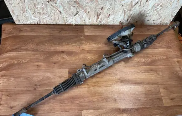 Ford Mondeo Mk III Steering rack 1S7C3200 1S7C3200AC
