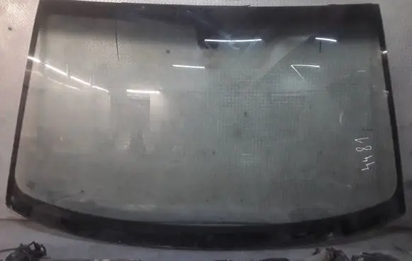 Audi A8 S8 D3 4E Front windscreen/windshield window 