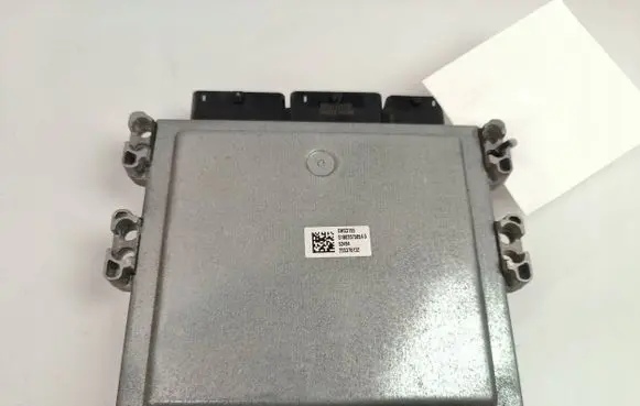 Iveco Daily 35 - 40.10 Engine control unit/module ECU 23710HX42C