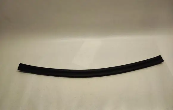 Ford Mustang VI Engine compartment rubber JR3B16A570