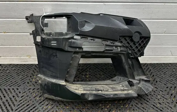 BMW 5 G30 G31 G38 Front bumper mounting bracket 8098676 15067010