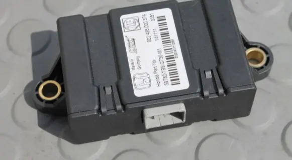 Honda Civic IX Suspension control unit/module 002485000374