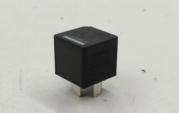 Jaguar XF X250 Other relay 5M5T14B192