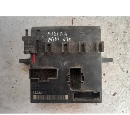 Audi A4 S4 B6 8E 8H Comfort/convenience module 8e0907279e