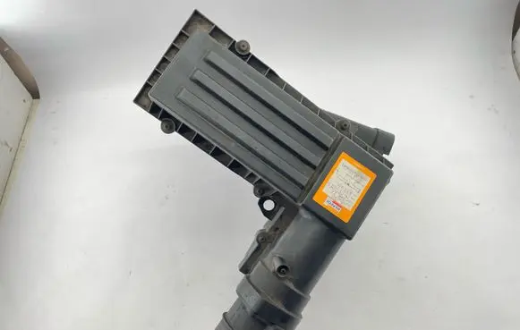 Seat Alhambra (Mk2) Air filter box 3C0129607BC
