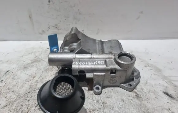 Audi A4 S4 B8 8K Oil pump 06J115105AG
