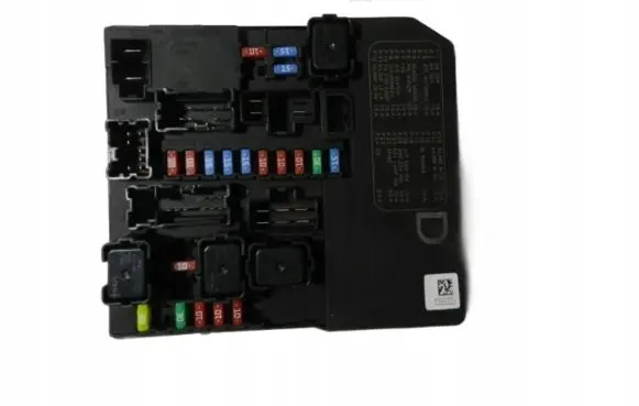 Nissan Navara D40 Fuse box set 284B7EB33C