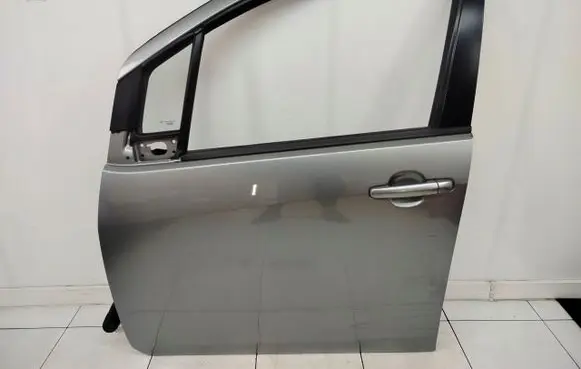 Suzuki Splash Front door 