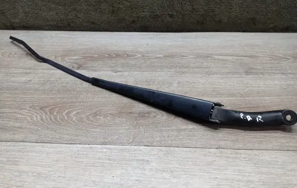 Volvo S60 Front wiper blade arm 8624269