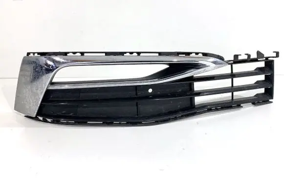 BMW 5 G30 G31 G38 Front bumper lower grill 7385264
