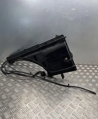 Maserati Ghibli Windshield washer fluid reservoir/tank 670006414 670006412 B805