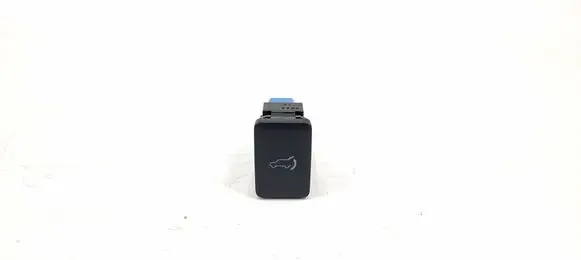 Mitsubishi Outlander Tailgate opening switch 4D24 4F09