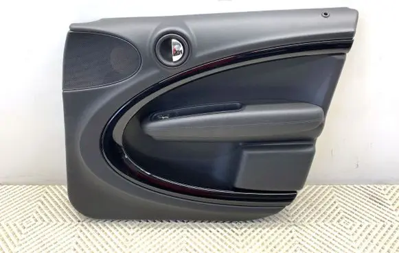 Mini Cooper Countryman R60 Front door card panel trim 9810022