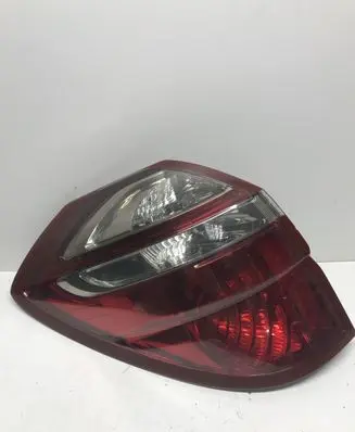 Subaru Outback Rear/tail lights BCC3946 22020952