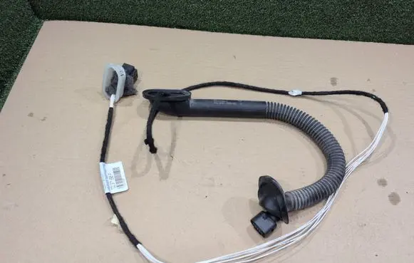 Volkswagen Crafter Rear door wiring loom 7C0971914A 7C0971696P 300013361
