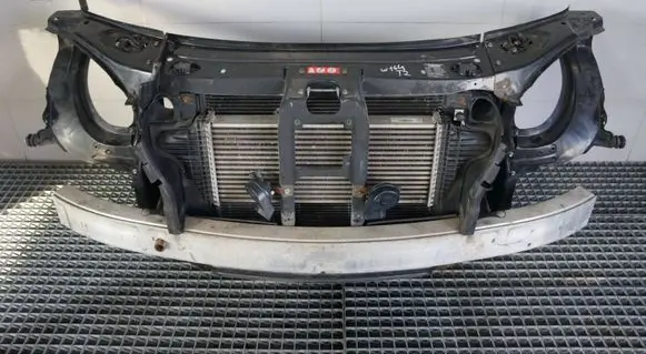 Mercedes-Benz ML W164 Top upper radiator support slam panel A2515840526