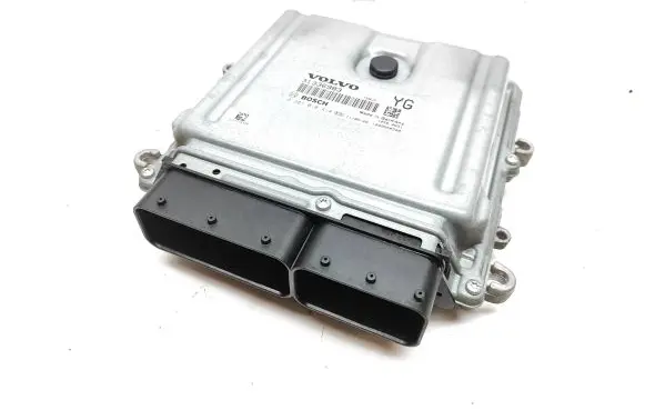 Volvo V60 Engine control unit/module 31336983 0281018414
