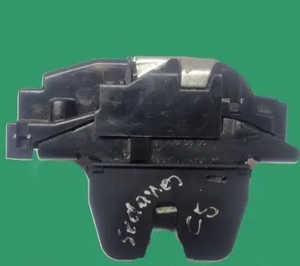 Citroen C5 Tailgate/trunk/boot lock/catch/latch 9660403780