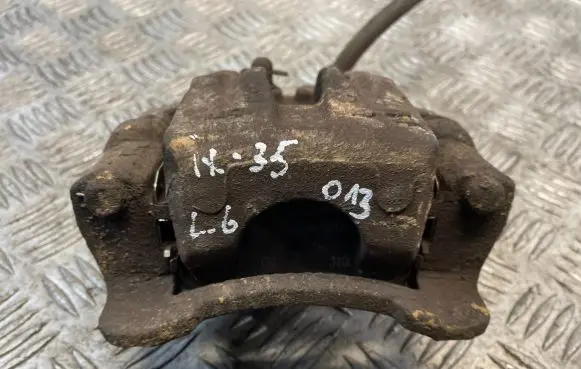 Hyundai ix35 Rear brake caliper