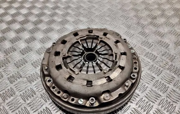BMW 1 E81 E87 Clutch set kit 21217567841