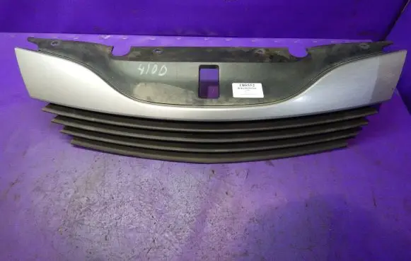 Renault Laguna II Front bumper upper radiator grill 8200390126