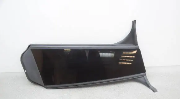 BMW 4 F36 Gran coupe Front door glass trim molding 7310181