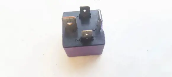 Renault Laguna I Other relay 12V50A03525