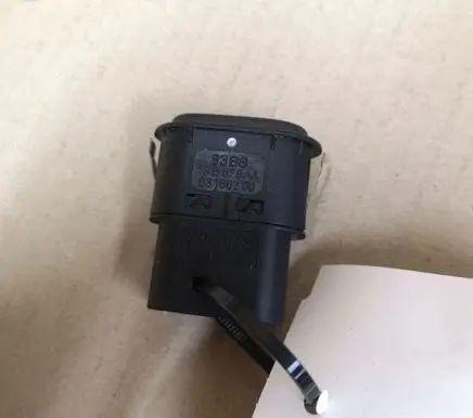 Ford Galaxy Electric window control switch 15B679AA