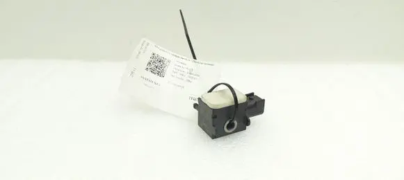 Hyundai Santa Fe Airbag deployment crash/impact sensor 959202B000