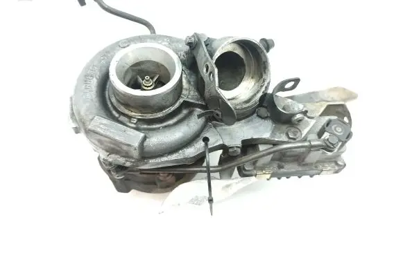 Mercedes-Benz E W211 Turbo A6460960099 6NW008412