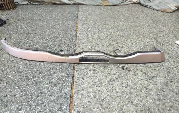 BMW 3 E46 Under headlight/headlamp trim 
