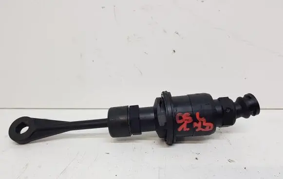 KIA Carens III Clutch slave cylinder 