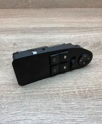 BMW 5 E39 Electric window control switch E39WindowSwitch