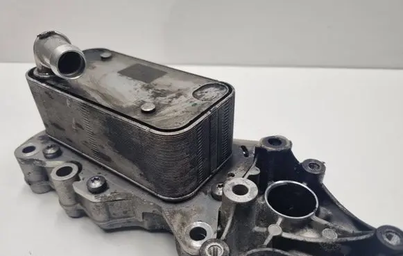 Mercedes-Benz Sprinter W907 W910 Oil filter mounting bracket A6511801310 6511801310