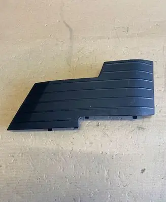 Peugeot 2008 II Front bumper lower grill 9831553780